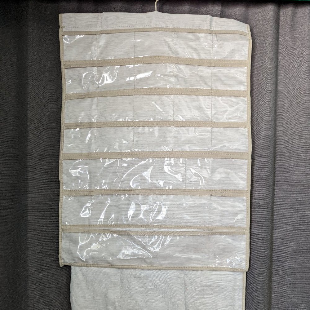 Double-Sided Detachable Hanging Jewelry Organizer